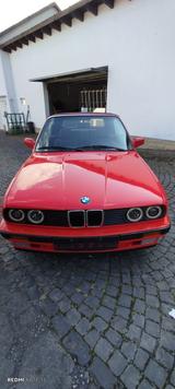 BMW 318i Cabrio E30 - BMW 318 aus 1990: 318i