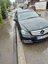 Mercedes-Benz C 220 CDI T AVANTGARDE AVANTGARDE - Mercedes-Benz C 220 aus 2012 mit Diesel-Antrieb: Kombi