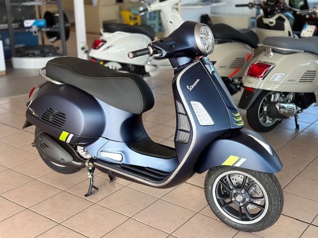 Vespa GTS 300 Super Tech DEUTSCH