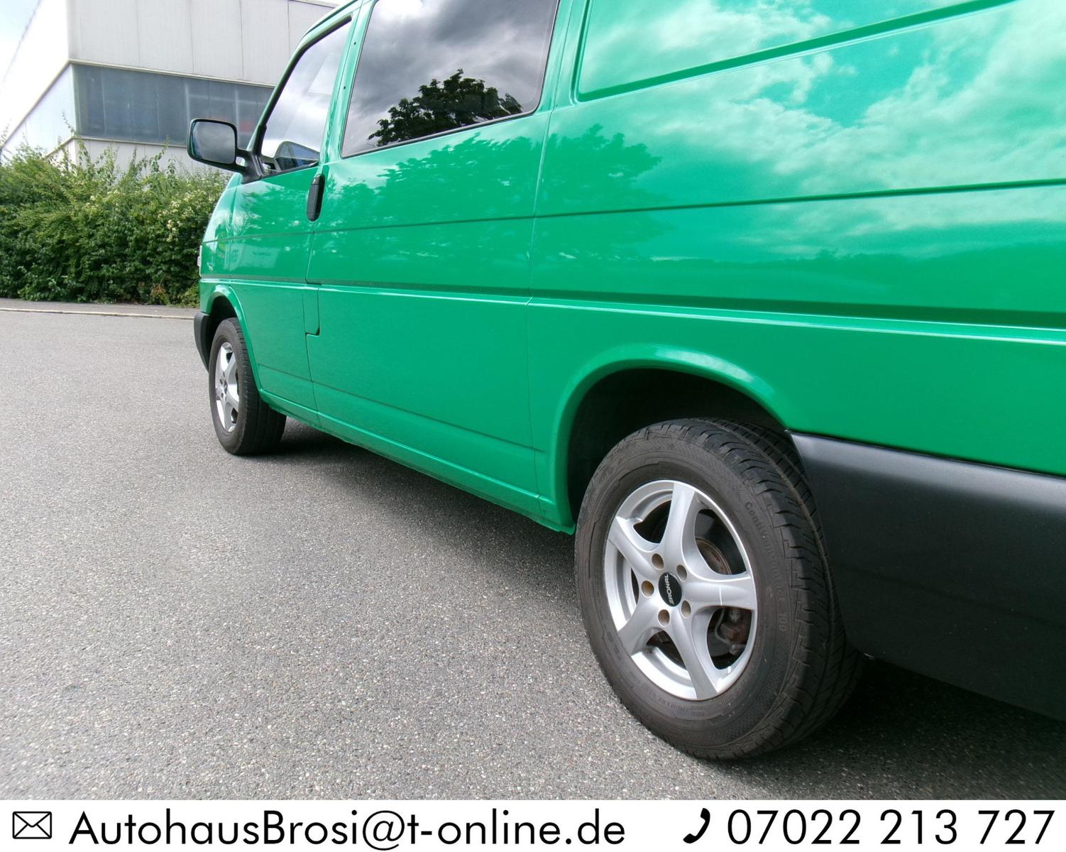 Volkswagen T4 Kombi 2.5 G-Kat * Benzin LPG * AHK *