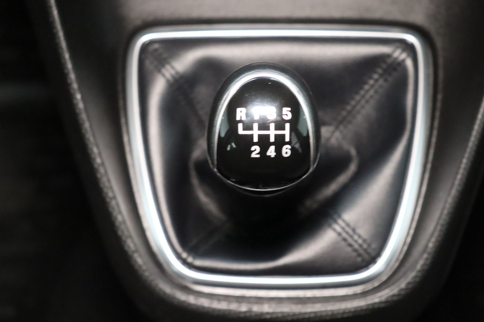Fahrzeugabbildung Ford Grand Tourneo Connect 1.5 ECOBLUE Titanium