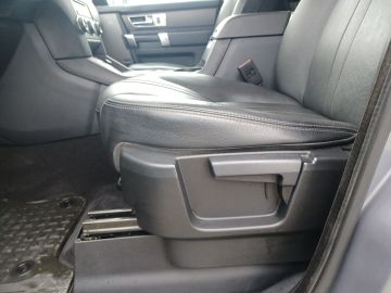 Land-Rover Discovery - 12
