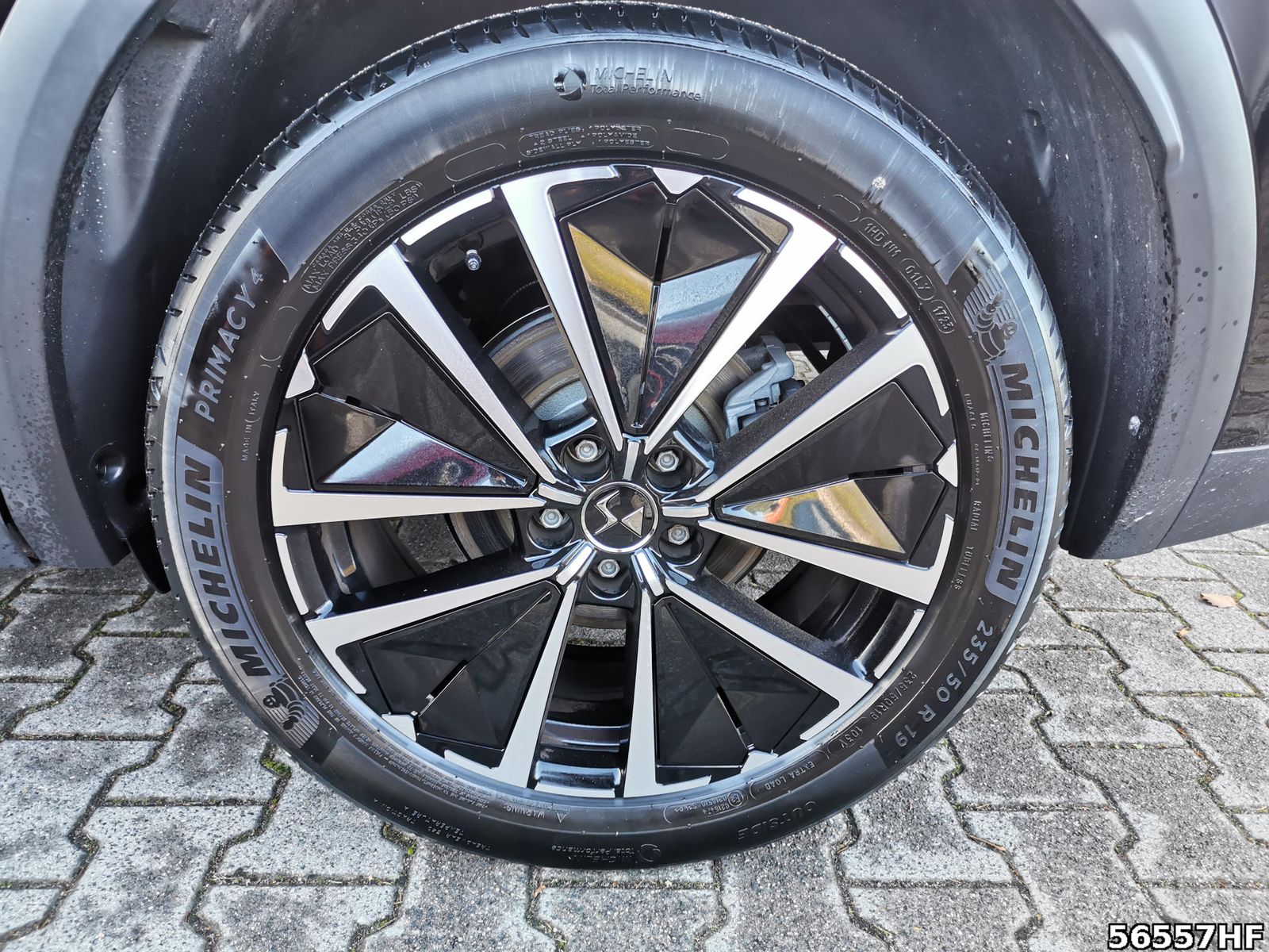 Fahrzeugabbildung DS Automobiles DS7 Bastille+*LEDER*SITZHZG*NAVI*LED*PDC+CAM*