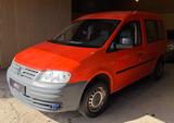 Volkswagen Caddy Life 2.0 SDI 5-Sitzer Standard - Volkswagen Caddy: Standard