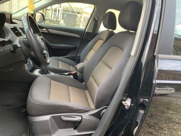 Audi Q3 - 11