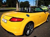 Audi TTS Roadster 2.0 TFSI quattro - : Gelb, Cabrio