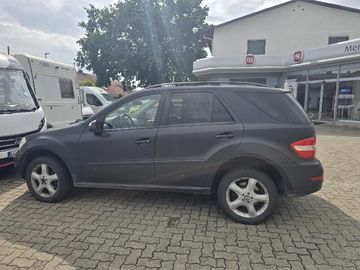 Mercedes ML 320 - 3