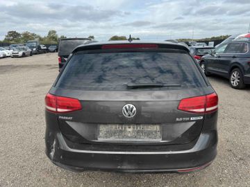 Volkswagen Passat Variant - 4