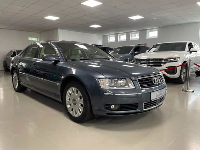 Audi A8 3.7 V8 quattro/1 Hand/Audi Scheckheft/150tkm