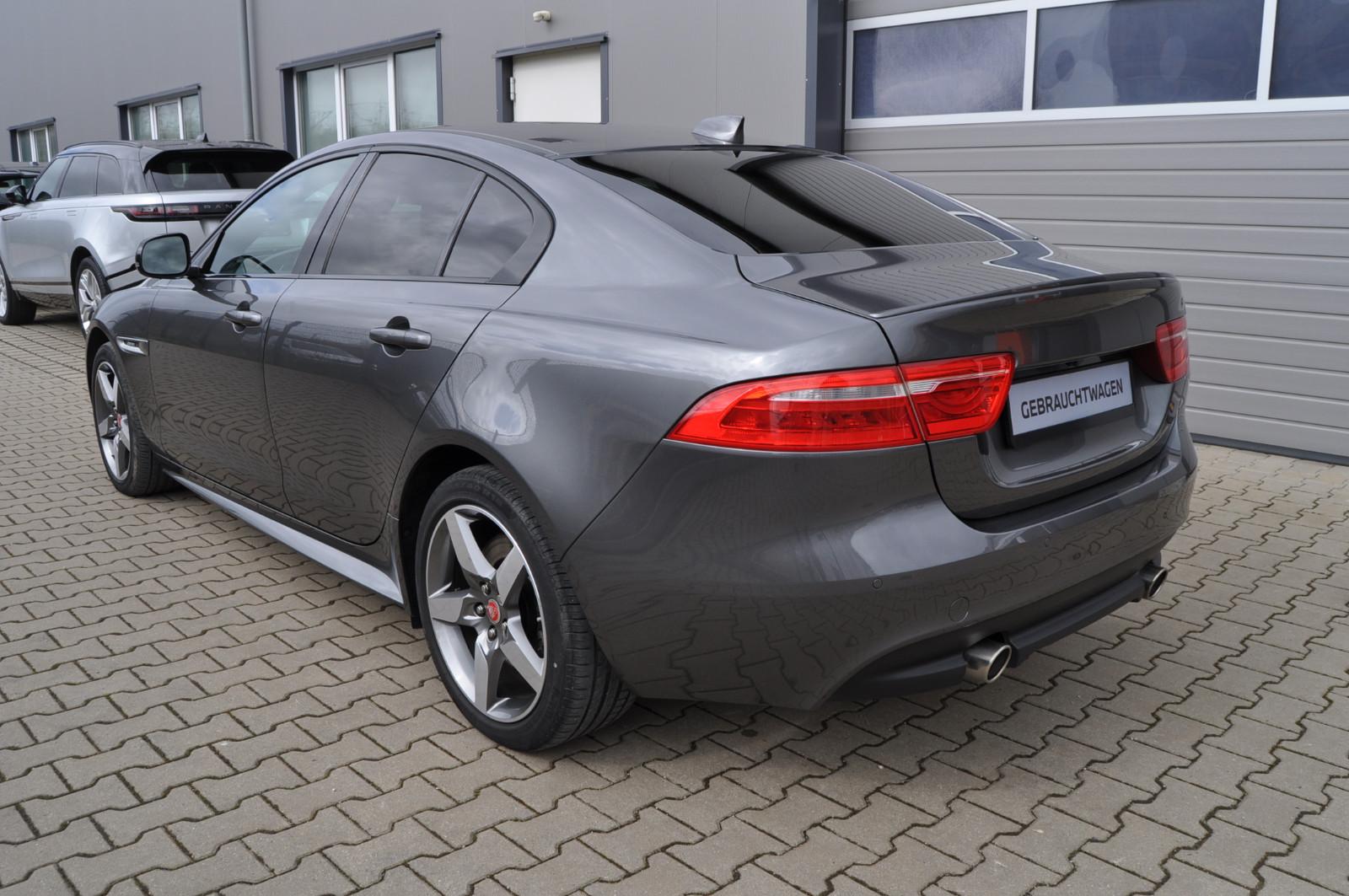 Jaguar XE R-Sport AWD NAV Leder Kamera