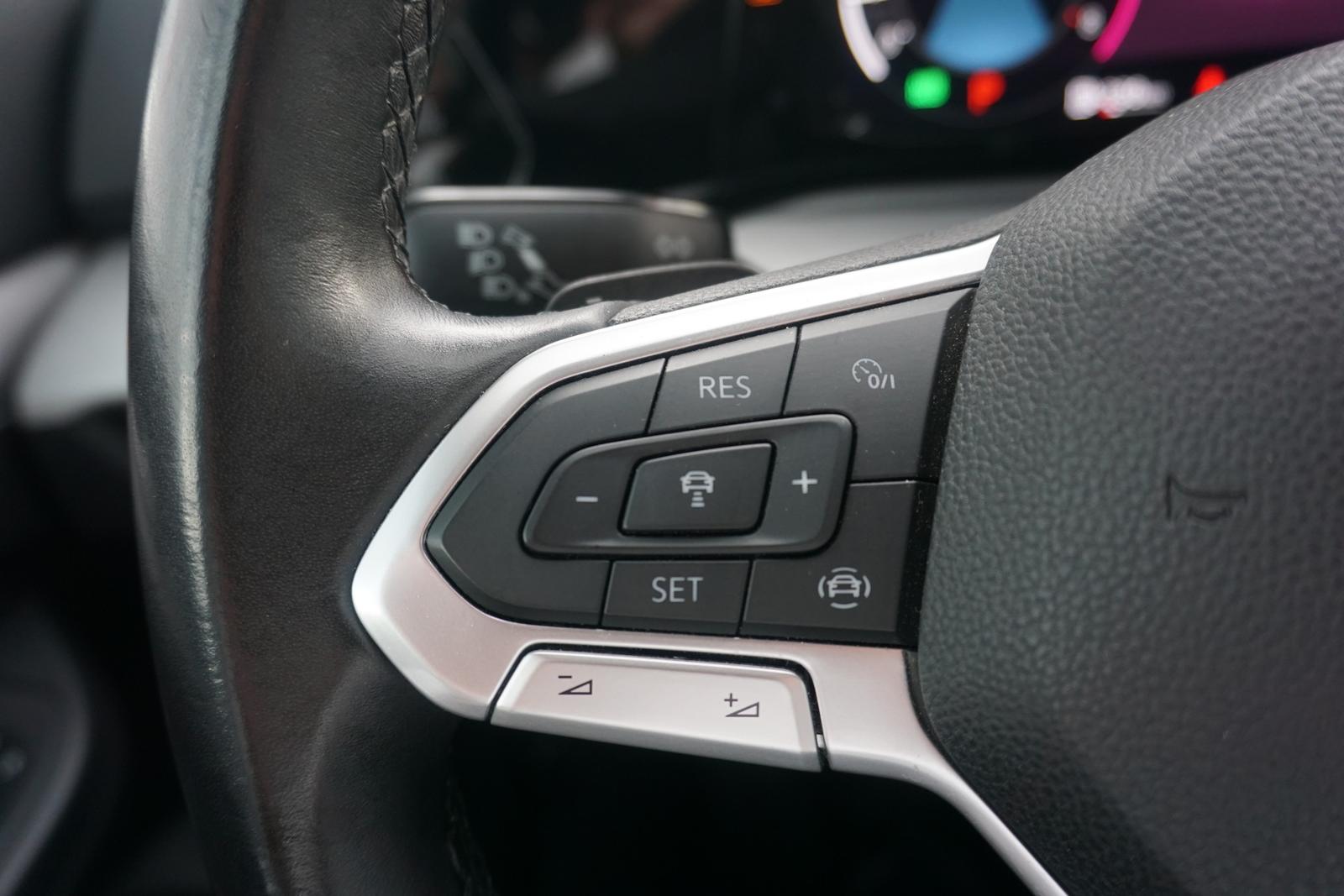 Volkswagen Golf VIII Life eTSI DSG LED Virtual Cockpit, миниатюра 21