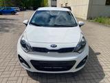 Kia Rio Spirit - Kia Rio mit Benzin-Antrieb: Kleinwagen