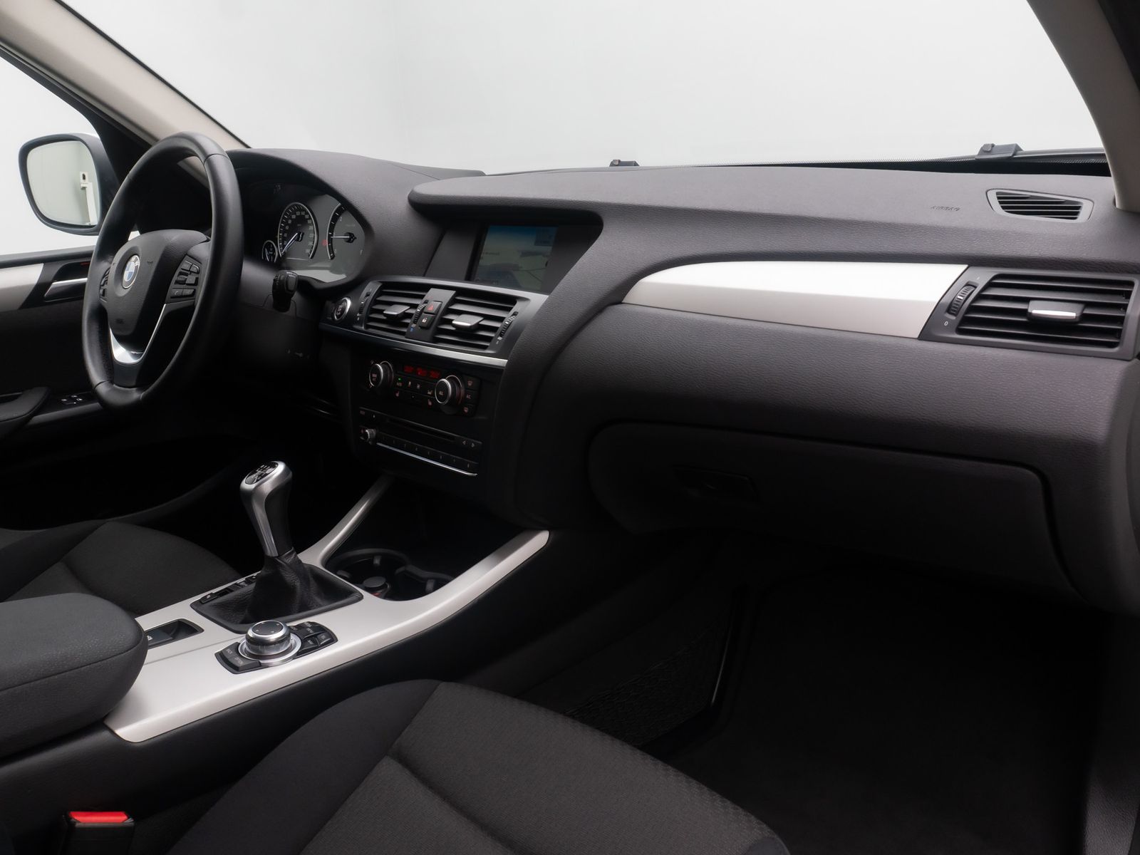 Fahrzeugabbildung BMW X3 sD18d HUD Bi-Xenon FernlichAss NavviBisiness