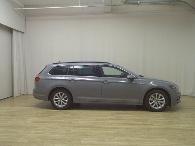 Image of Volkswagen Passat Variant