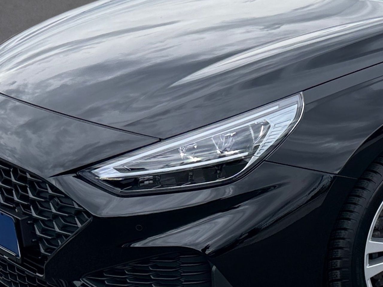 Fahrzeugabbildung Hyundai i30 N-LINE *PANORAMADACH*LED*NAVI*SHZ*LHZ*KAMERA