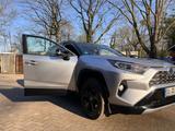 Toyota RAV 4 2.5 Hybrid Automatik 2019 Style Selection - Toyota RAV 4 Gebrauchtwagen in Mülheim (Ruhr)