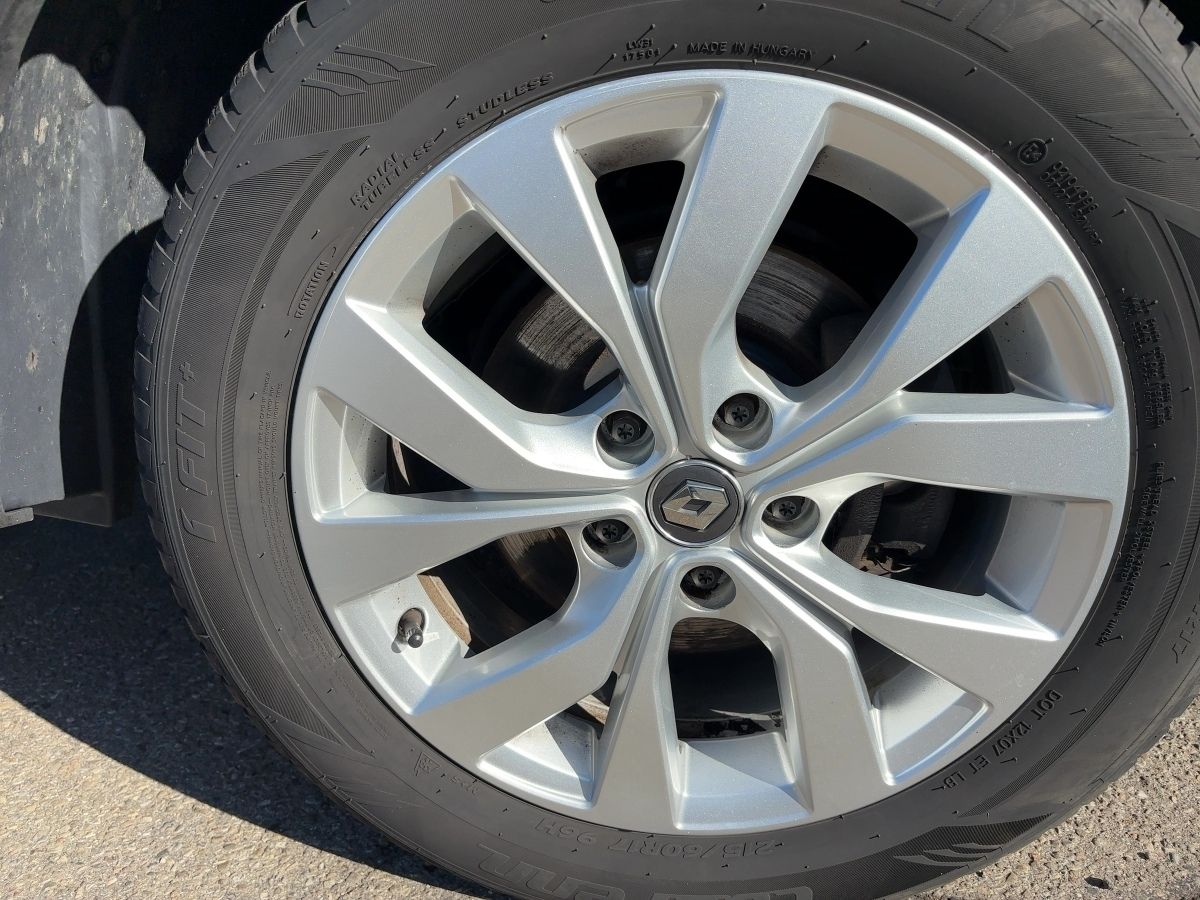 Fahrzeugabbildung Renault Kadjar LIMITED Deluxe TCe 140 GPF SHZ Navi GJR