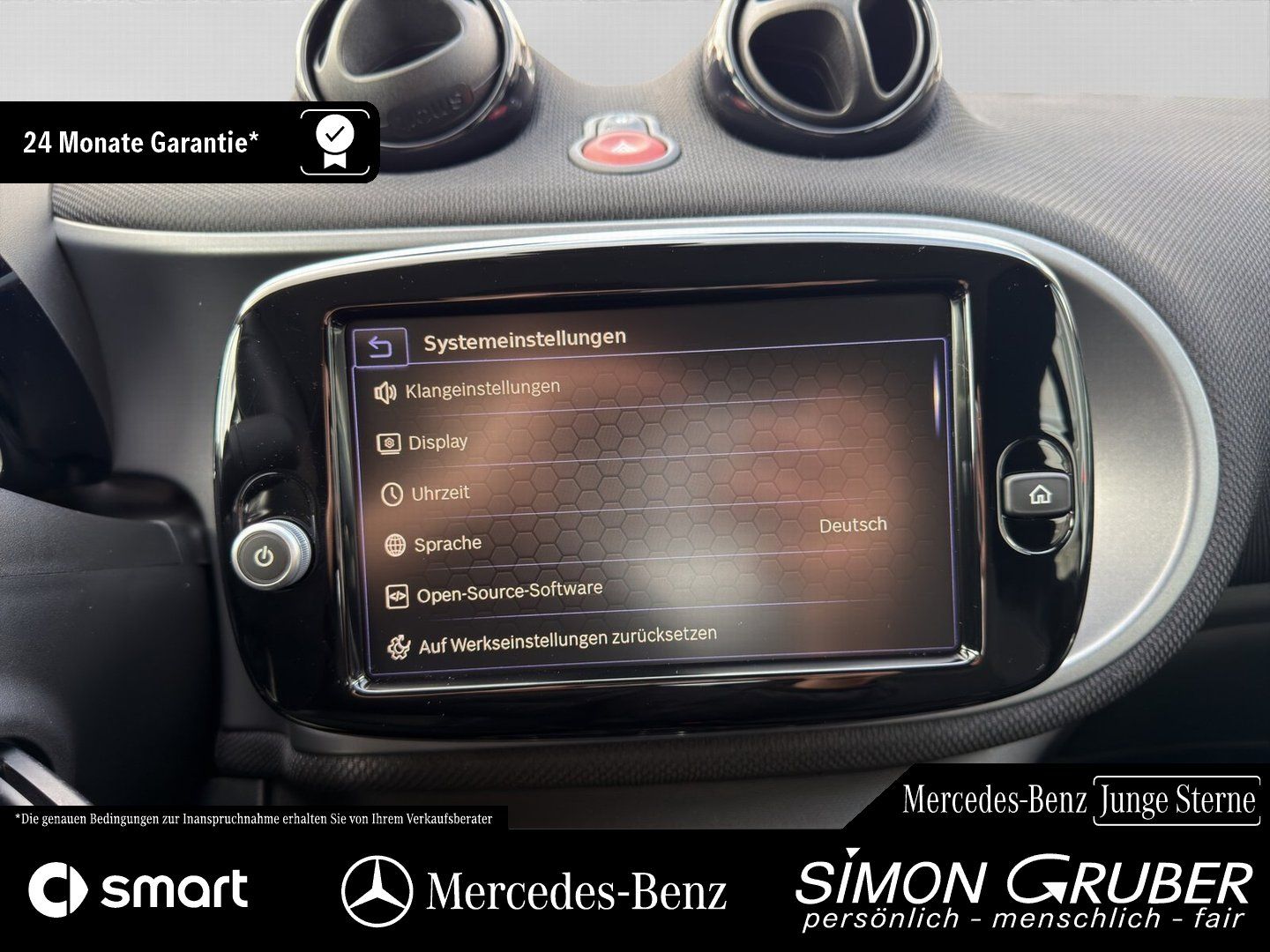 Fahrzeugabbildung Smart Smart ForTwo EQ Cabrio Exclusive LED 22KW Kamera