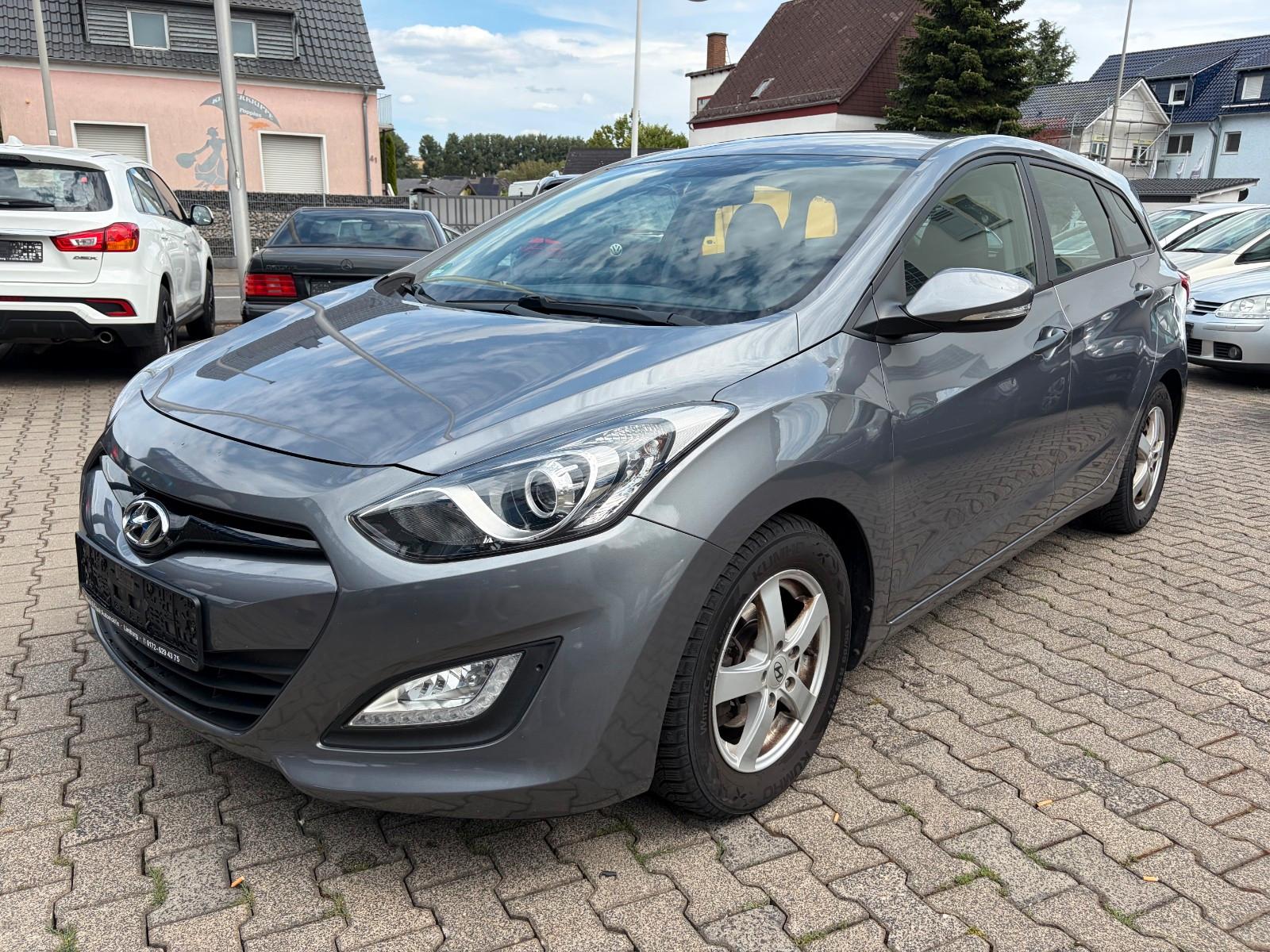 Hyundai i30 cw  Tüv, 2. Hand, Klima, Navi