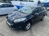 Ford Fiesta Titanium UNFALLFREI-TÜV-INSPEKTION-GARANT - Ford Fiesta Gebrauchtwagen in Stuttgart