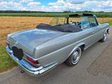 Mercedes-Benz 220 SE Werkscabrio W111 5 Gang Hochkühler - Mercedes-Benz 220 mit Benzin-Antrieb: Cabrio
