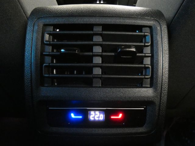 Golf VIII Lim. 2.0 TSI GTI PANO HUD 360° AHK