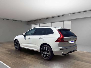 Volvo XC60 Plus Dark 2WD