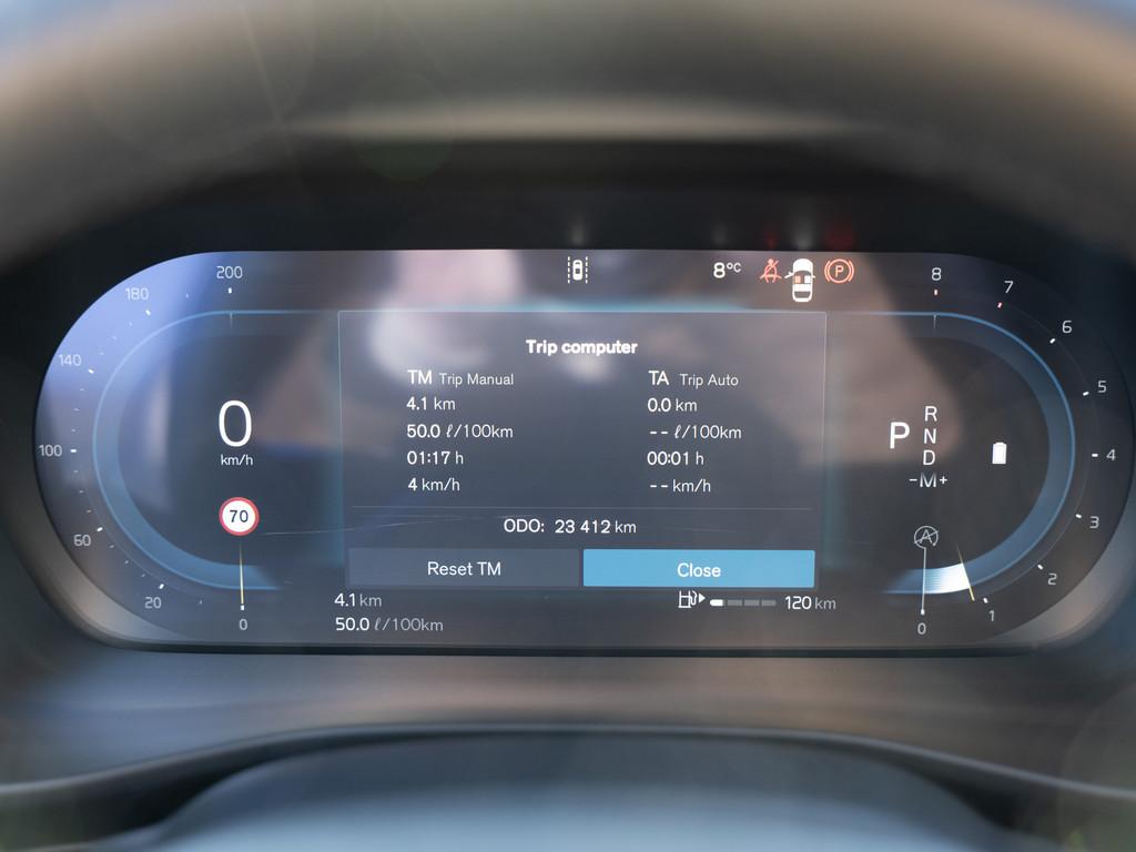 Volvo XC40 B3 Plus Dark SHZ LED NAVI MEMORY H/K 360°
