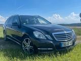 Mercedes-Benz E200 - Mercedes-Benz 200: 200e