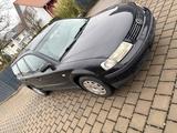 Volkswagen VW Passt Variant 1.9 TDI - Volkswagen Passat aus 2000: TDI