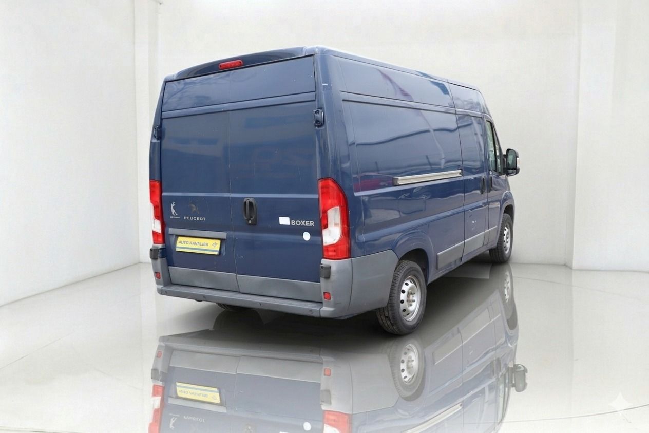 Fahrzeugabbildung Peugeot Boxer 2,2 HDi 110 Kasten L3 H2