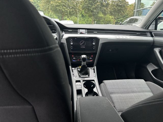 Passat Variant 2.0 TDI Business NAVI RFK LED SIT