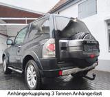 Mitsubishi Pajero 3,2 DI-D  Top Automatik 1 Hd. 38 tkm AHK - Mitsubishi Pajero