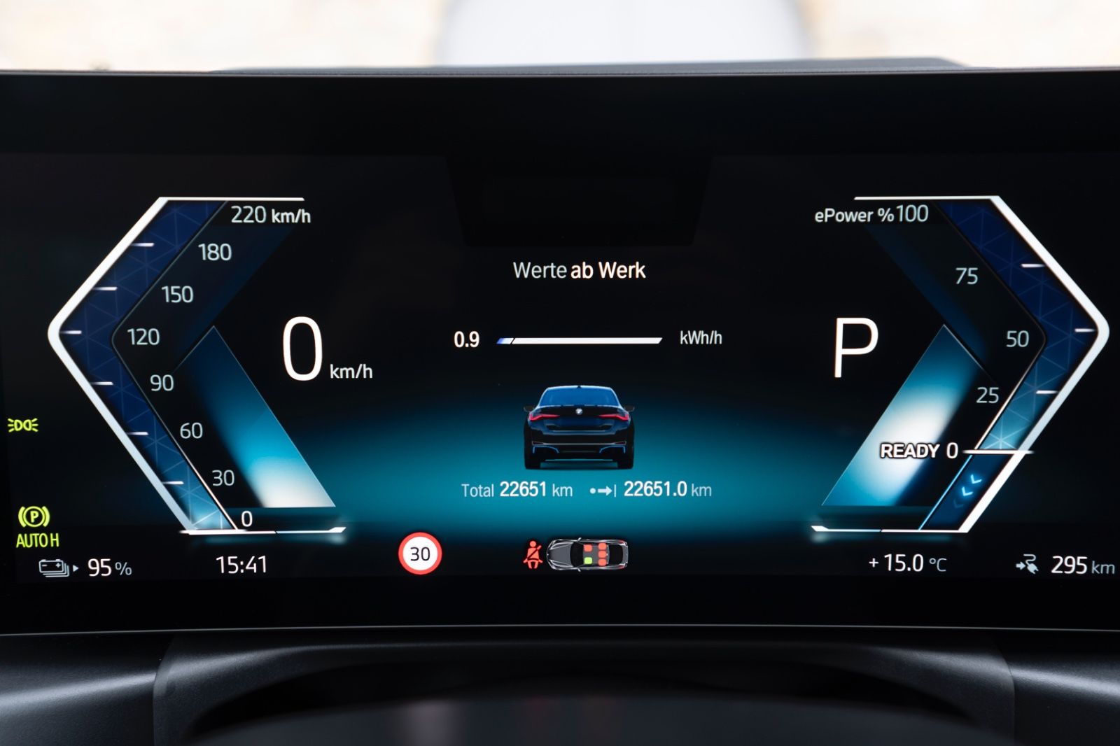 Fahrzeugabbildung BMW i4 eDrive35 Gc HUD 360° HIFI ACC