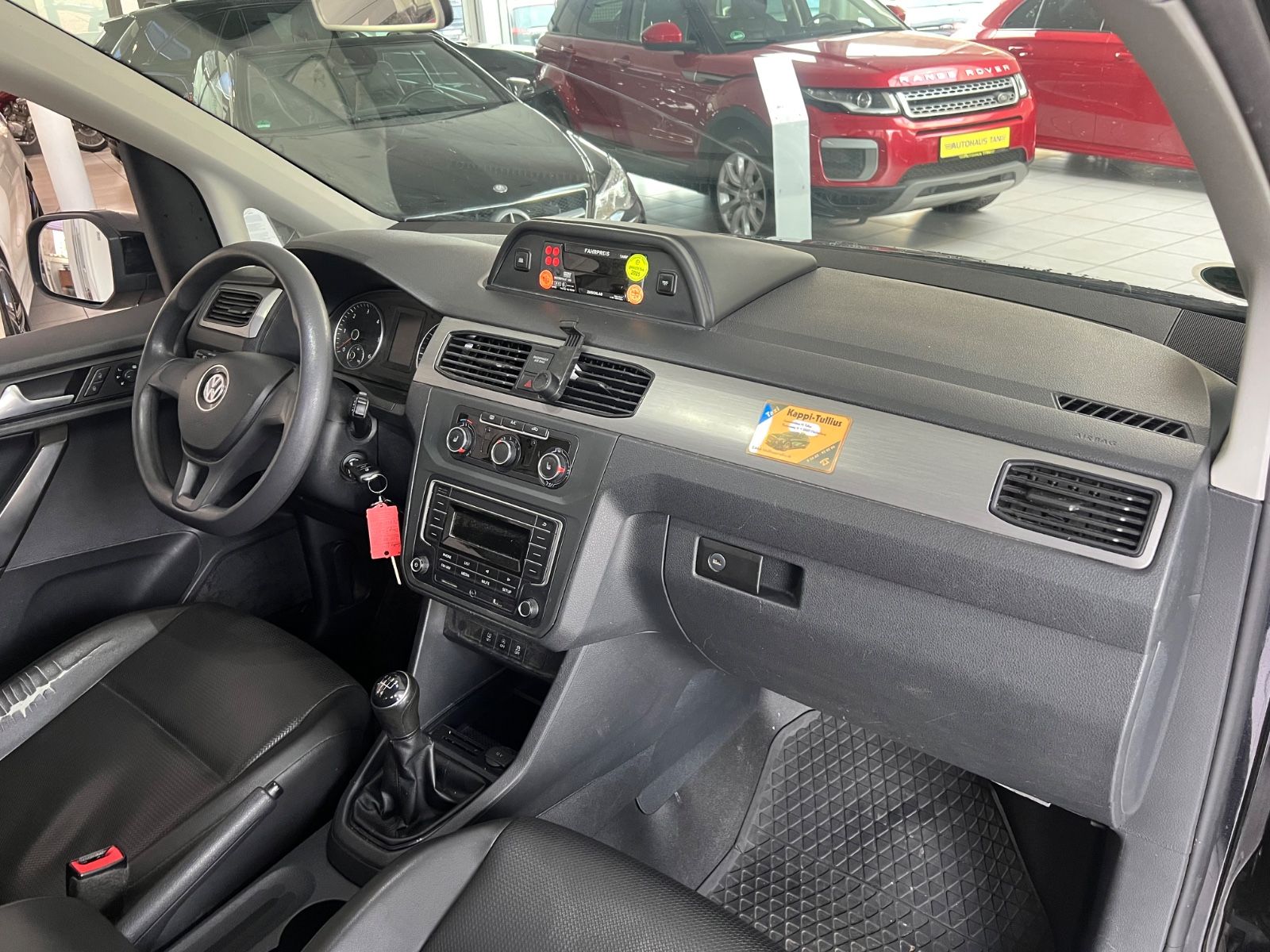 Fahrzeugabbildung Volkswagen Caddy PKW Maxi *MOTOR BEI VW NEU 100.000KM*