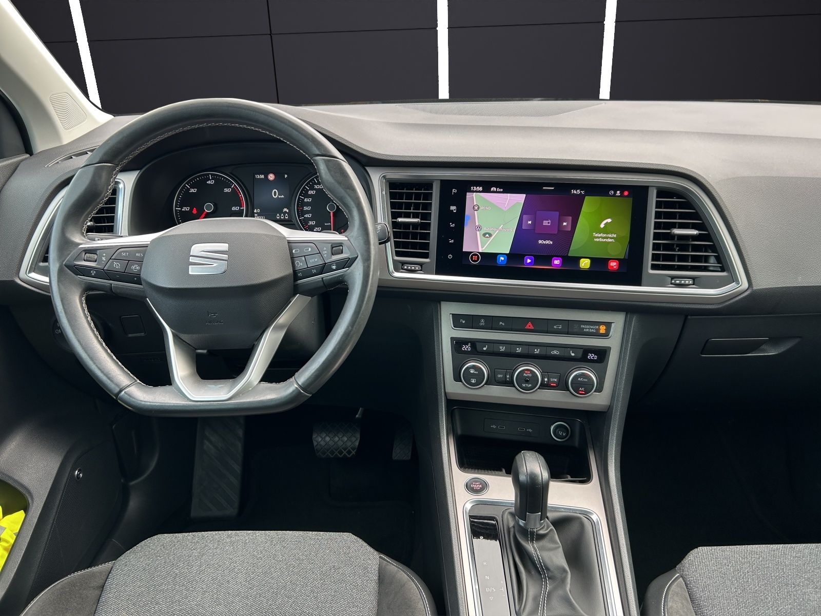 Fahrzeugabbildung SEAT Ateca TDI Xperience DSG LED AHK Navi ACC RFK SH