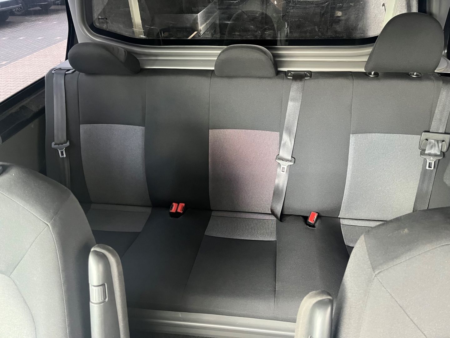 Fahrzeugabbildung Volkswagen Crafter PLUS 35 lang Hochdach FWD Kasten