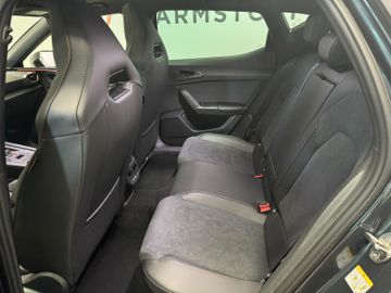 Cupra Leon 2.0 TSI 221 kW VZ  Pano+Sennheiser+19 Zoll
