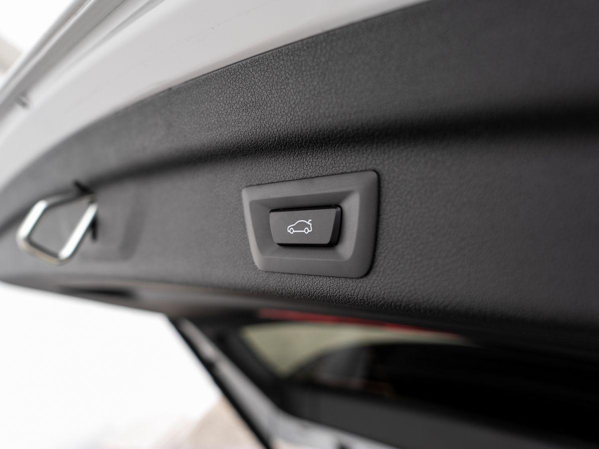 BMW 220 Active Tourer 220i Active Tourer AHK PANO SpSitze RFK ShadowL, миниатюра 25