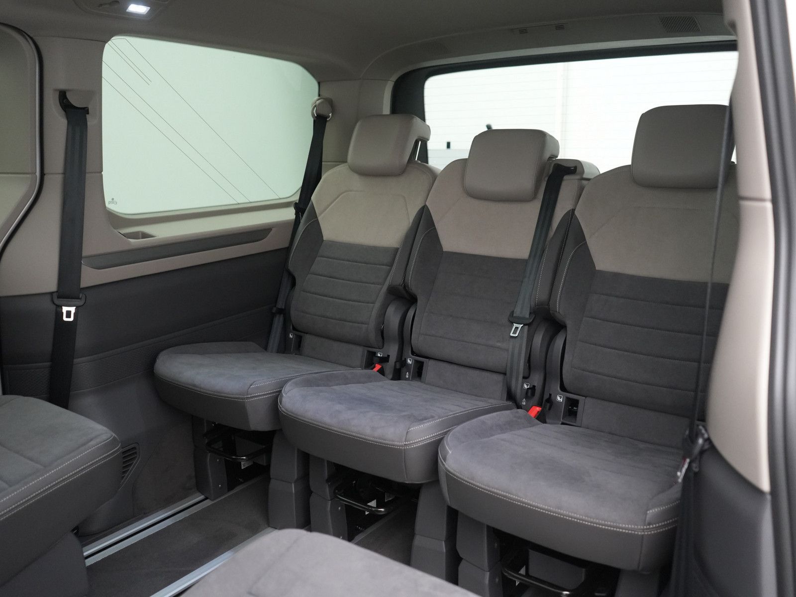 Volkswagen T7 Multivan - Bild 10