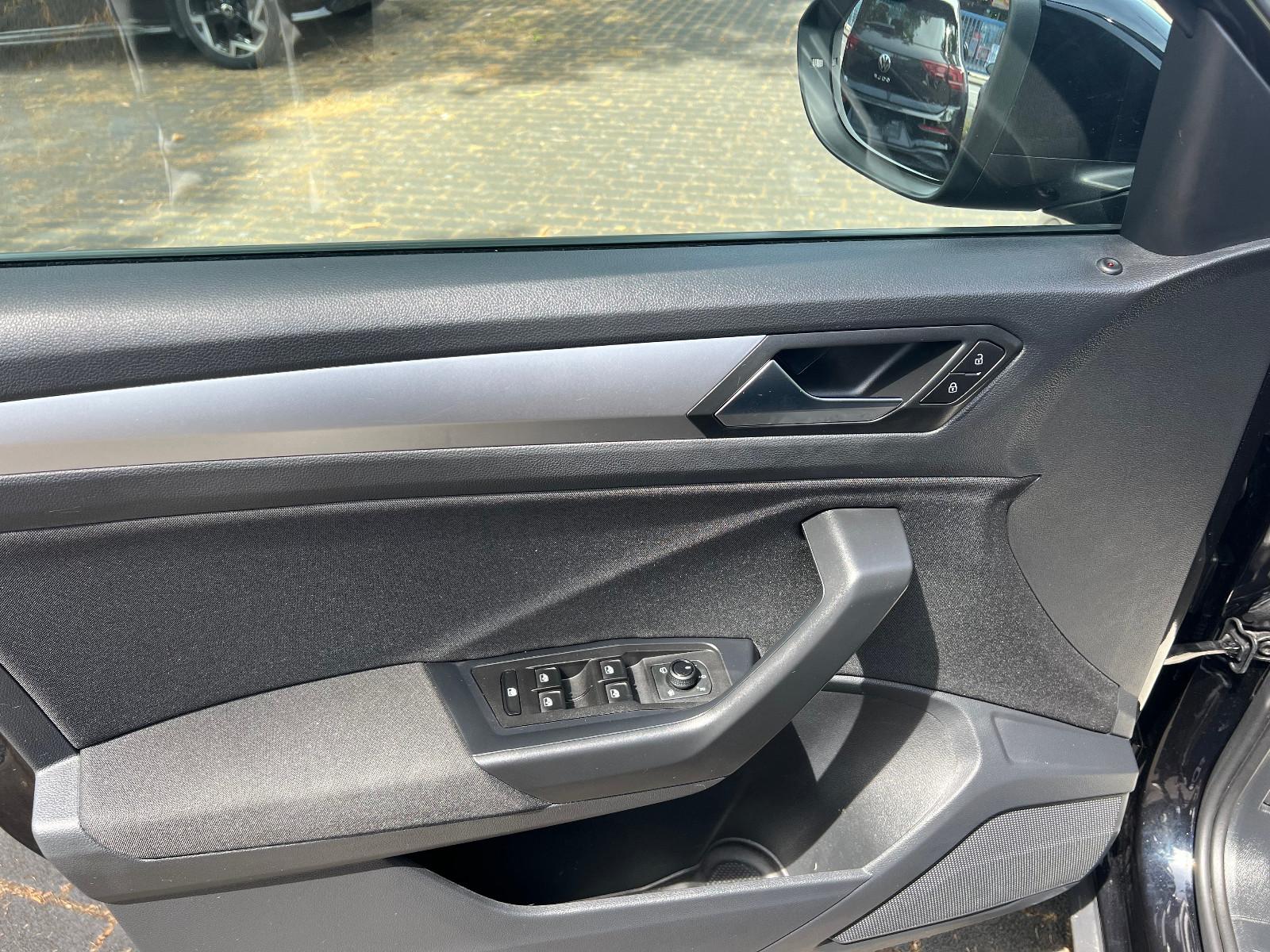 Volkswagen T-Roc 1.5 Life LED NAVI PDC GARANTIE, миниатюра 9