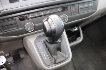 Volkswagen T6 Transporter ***AUTOMATIKLED SCHEINWERFER***