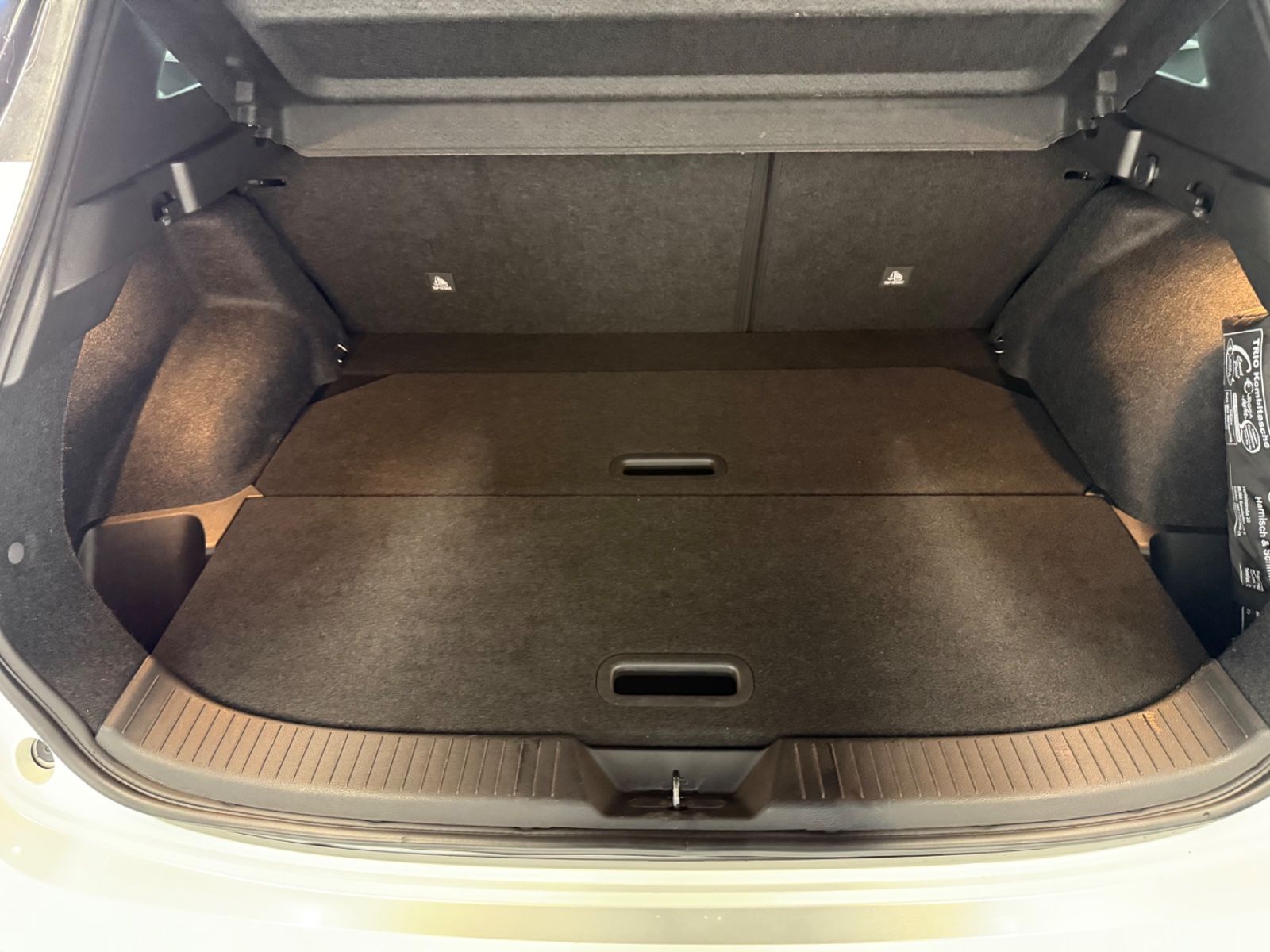 Fahrzeugabbildung Nissan Qashqai Premiere 360° Kamera, Navi, Winterpaket,