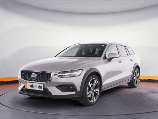 Volvo V60 Cross Country B4 AWD PLUS AHK+FAP+LP+PANO