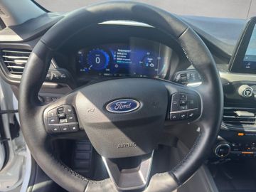 Ford Kuga - 10