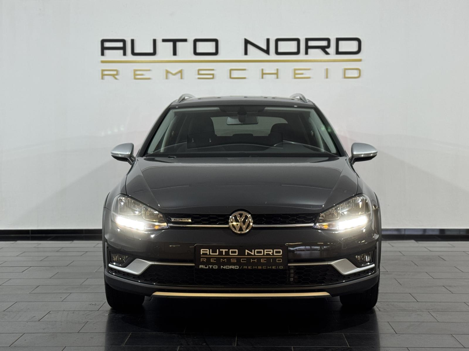 Volkswagen Golf VII 2.0 TDI Alltrack 4M *DSG*DCC*LED*1.H*