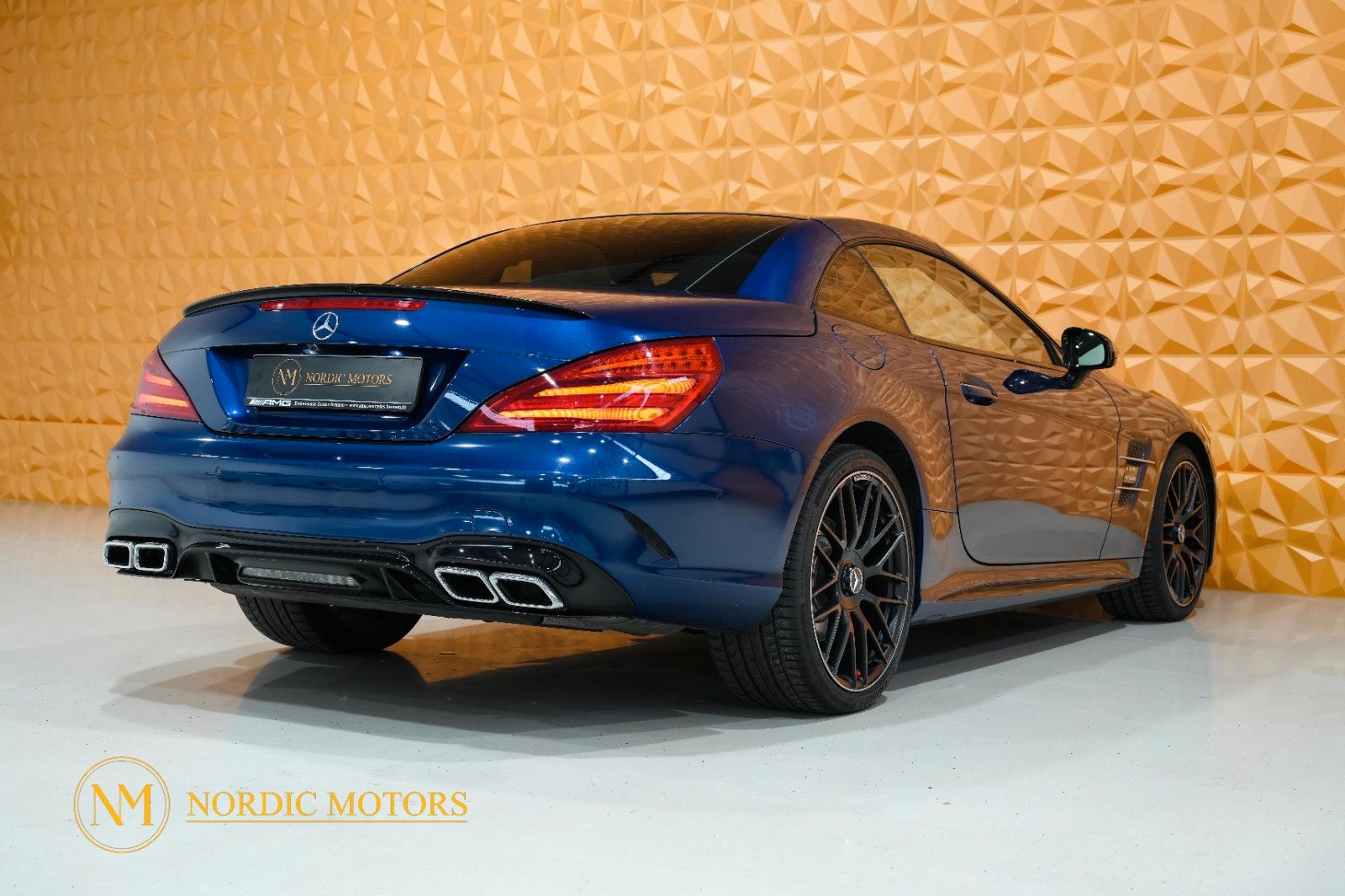 Fahrzeugabbildung Mercedes-Benz SL 500 AMG 63 Umbau  mit Vollausstattung