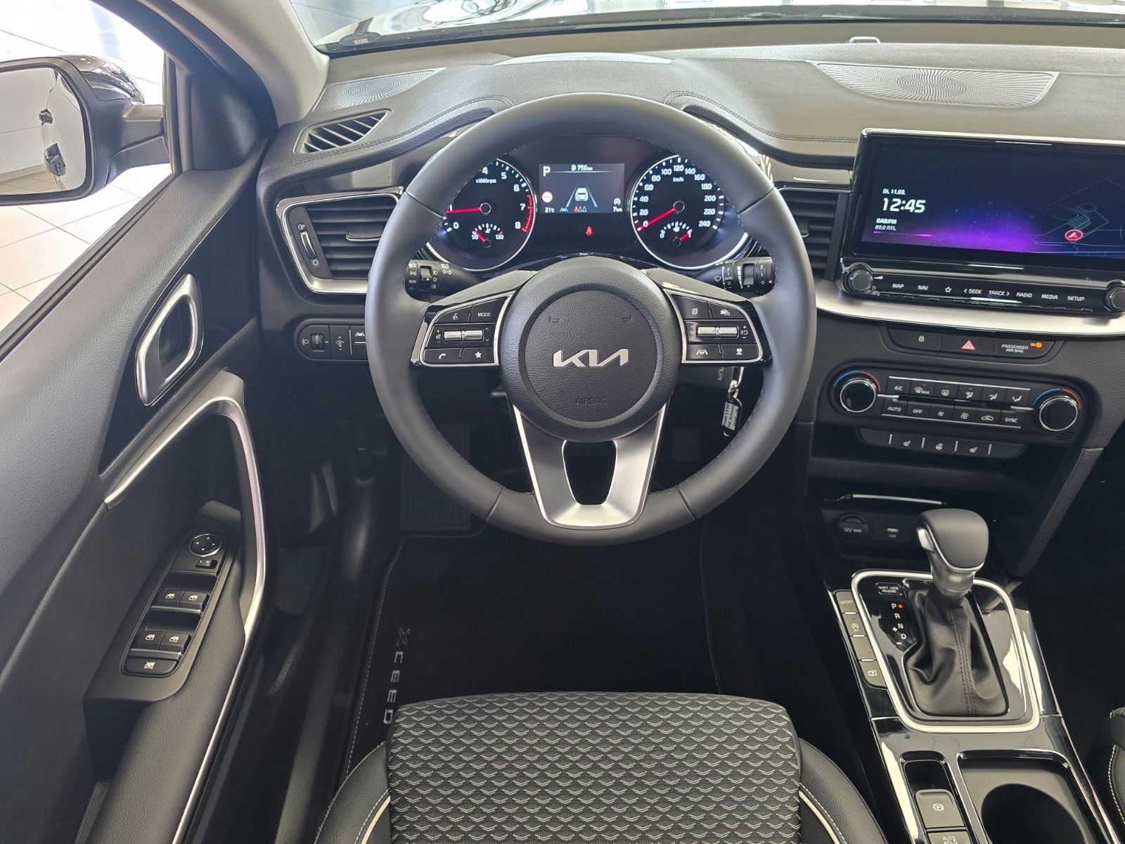 Fahrzeugabbildung Kia XCeed 1.5 T-GDI DCT Vision LED Navi Kamera