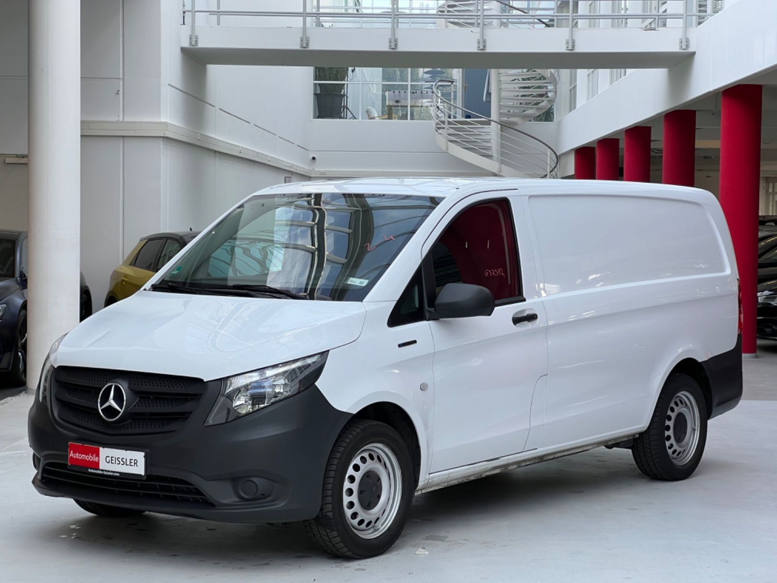 MERCEDES-BENZ Vito Kasten eVito lang+Automatik+Kamera