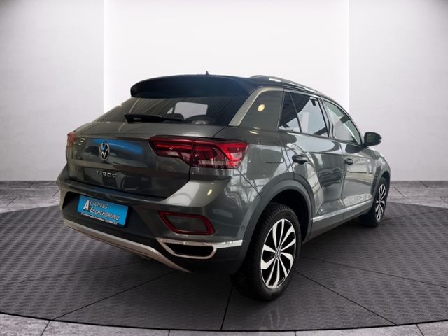 Fahrzeugabbildung Volkswagen T-ROC 1.5 TSI DSG STYLE GJR NAVI APP-CONNECT